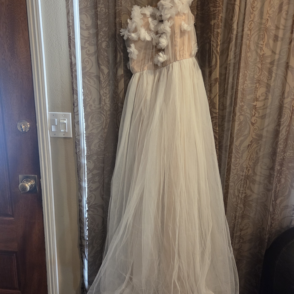 Fashion Nova White And Nude Women's Dress with Floral Details